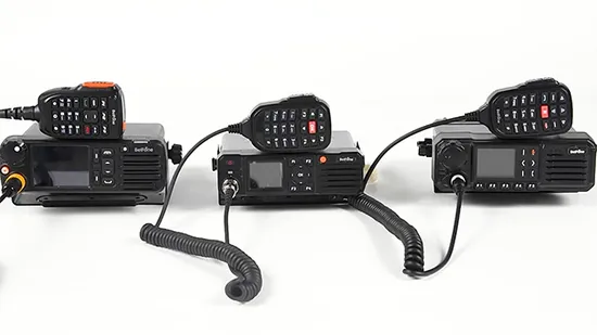 Transceptor móvil de itinerancia automática 100 km Radio móvil de coche convencional mejorada